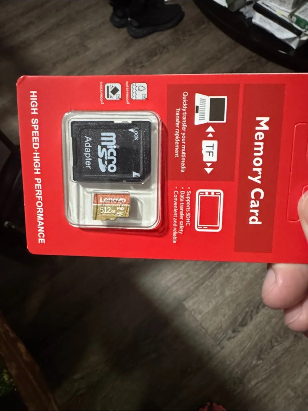 Lenovo 512GB microSD Card with Black Adapter — Red Retail Pack